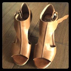 Sofft Leather Heels size 9.5
